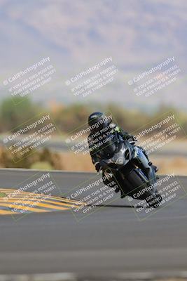 media/Sep-11-2022-SoCal Trackdays (Sun) [[81b7e951af]]/Turn 14 (1130am)/